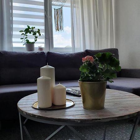Apartament Przy Ratuszu Malbork Exterior foto